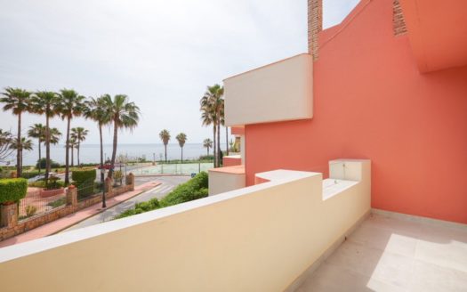 3 bedrooms Townhouse in Nueva Milla de Oro