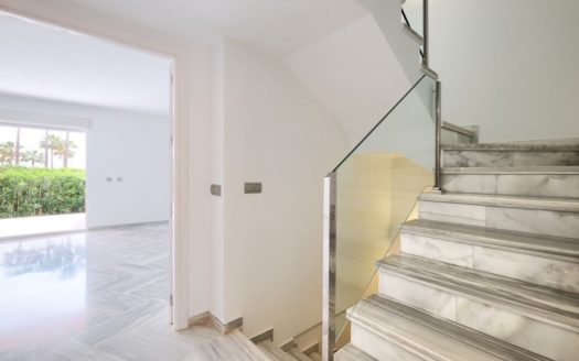 3 bedrooms Townhouse in Nueva Milla de Oro