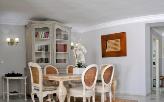 2 bedrooms Apartment in Puerto Banus