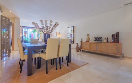 3 bedrooms Apartment in Mansion Club