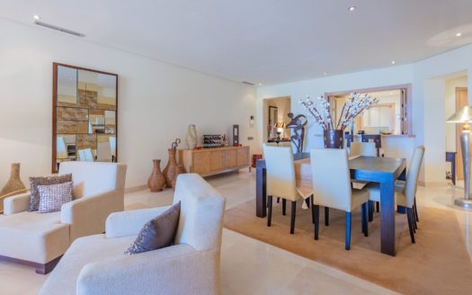 3 bedrooms Apartment in Mansion Club