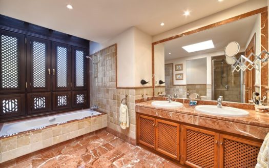 3 bedrooms Penthouse in Lomas de la Quinta