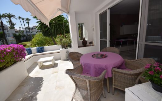 2 bedrooms Apartment in Alcazaba Beach