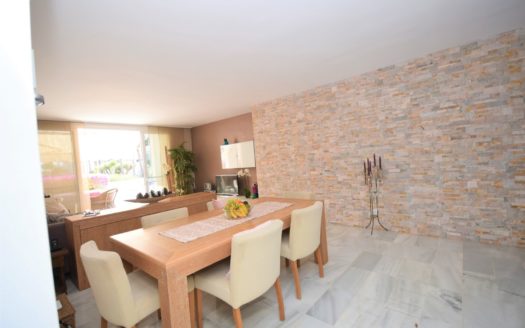 2 bedrooms Apartment in Alcazaba Beach