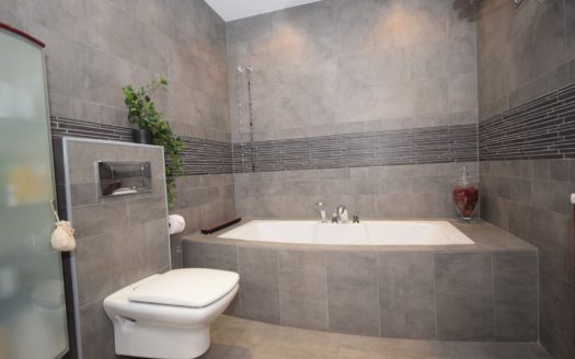 2 bedrooms Apartment in Alcazaba Beach