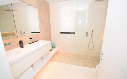 4 bedrooms Villa in Nueva Andalucia