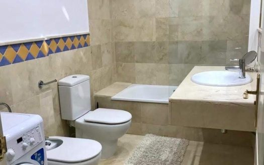 3 bedrooms Apartment in River Gardens