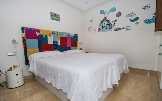 Ático de 4 dormitorios en Nueva Milla de Oro