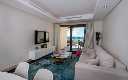 Ático de 4 dormitorios en Nueva Milla de Oro