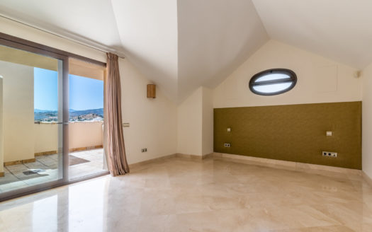 4 bedrooms Penthouse in Aloha Park