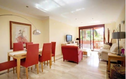 Apartamento de 2 dormitorios en Las Nayades