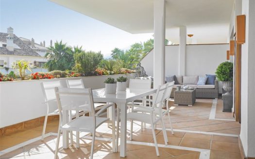 4 bedrooms Apartment in Milla de Oro