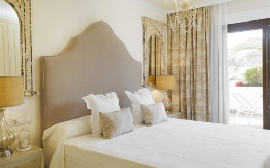 4 bedrooms Apartment in Milla de Oro