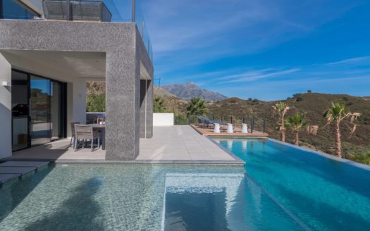 6 bedrooms Villa in Benahavis