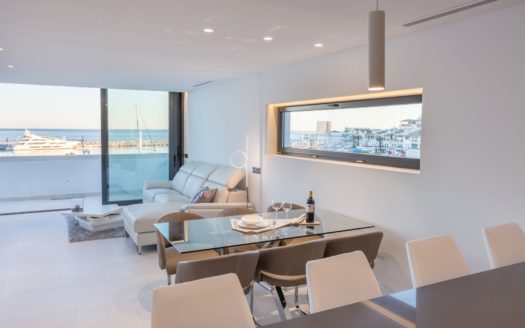 2 bedrooms Apartment in Puerto Banus