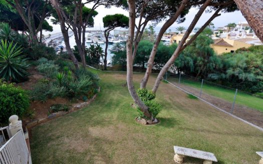 5 bedrooms Villa in Puerto de Cabopino