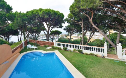 5 bedrooms Villa in Puerto de Cabopino