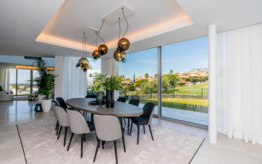 4 bedrooms Villa in Los Monteros