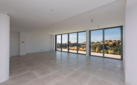 5 bedrooms Villa in Los Monteros