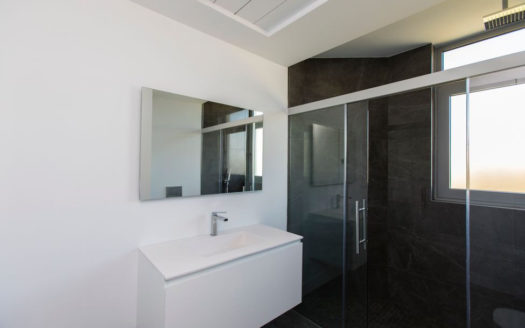 5 bedrooms Villa in Los Monteros