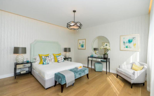 5 bedrooms Villa in Los Monteros