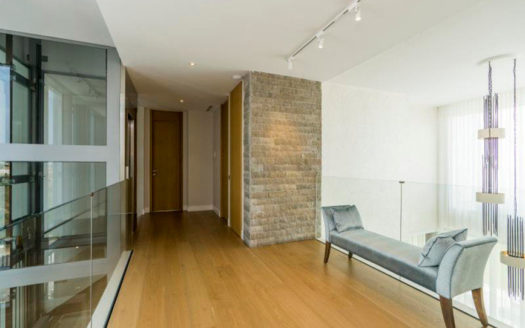 5 bedrooms Villa in Los Monteros