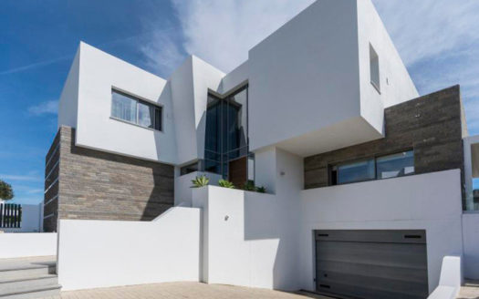 5 bedrooms Villa in Los Monteros