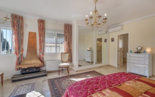 Villa de 8 dormitorios en Mijas Costa