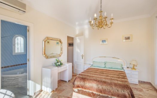 Villa de 8 dormitorios en Mijas Costa