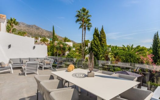 4 bedrooms Villa in Marbella Hill Club