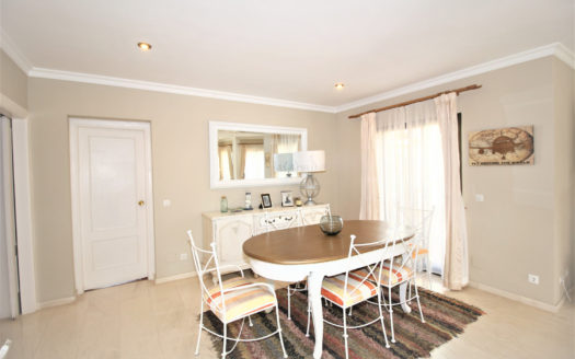 4 bedrooms Villa in Nueva Andalucia