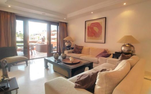 2 bedrooms Apartment in Nueva Milla de Oro