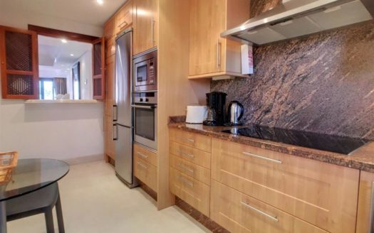 2 bedrooms Apartment in Nueva Milla de Oro