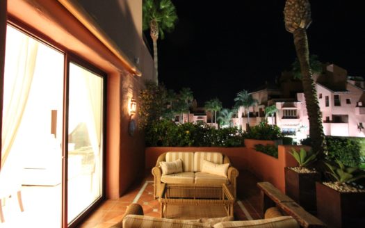 3 bedrooms Penthouse in Menara Beach