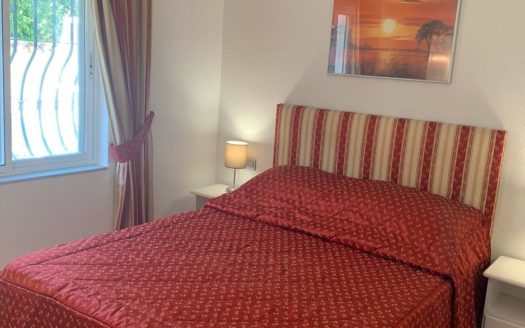 4 bedrooms Villa in Beachside