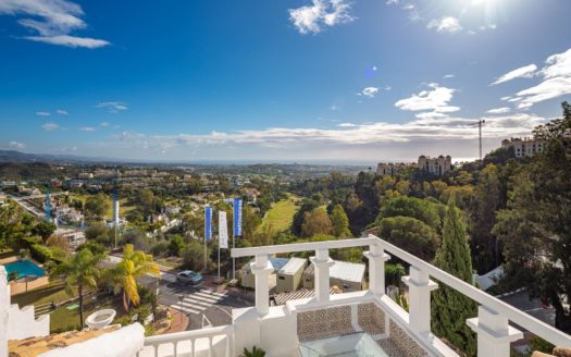 3 bedrooms Penthouse in Las Colinas de Marbella