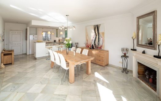 3 bedrooms Penthouse in Las Colinas de Marbella