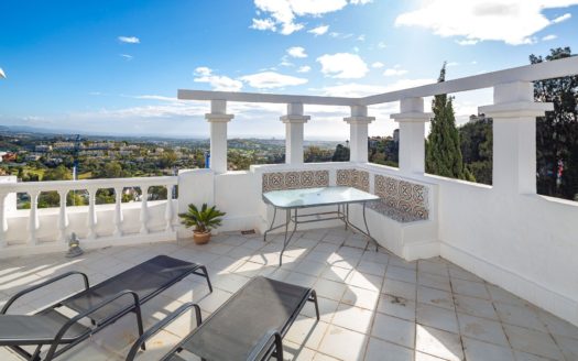 3 bedrooms Penthouse in Las Colinas de Marbella