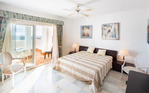 3 bedrooms Penthouse in Las Colinas de Marbella