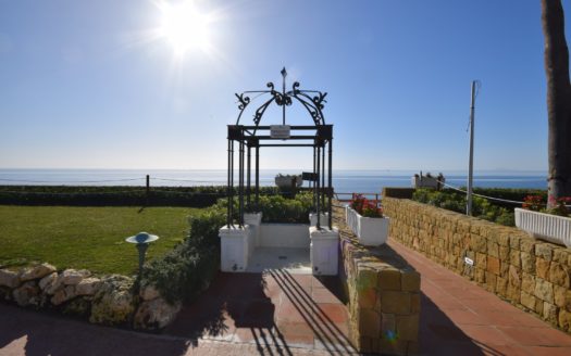 3 bedrooms Penthouse in Alcazaba Beach