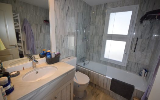 3 bedrooms Penthouse in Alcazaba Beach