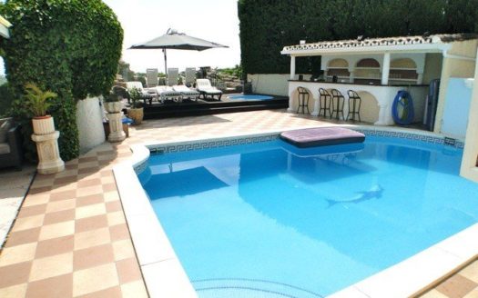 4 bedrooms Villa in Nueva Andalucia