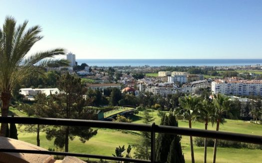 2 bedrooms Apartment in Nueva Andalucia