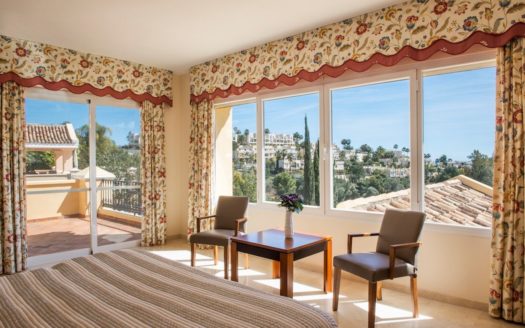 6 bedrooms Villa in Nueva Andalucia