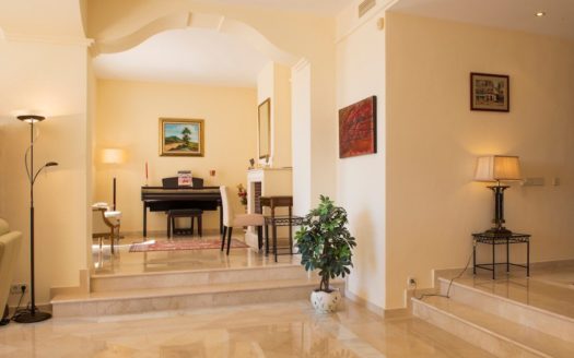 6 bedrooms Villa in Nueva Andalucia