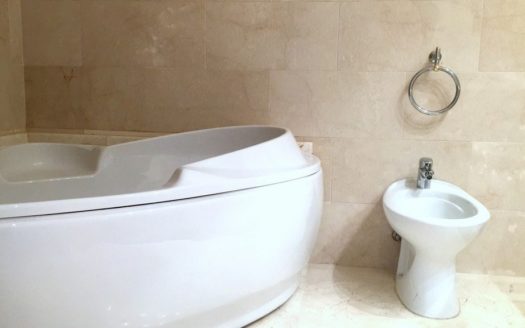 2 bedrooms Apartment in Nueva Andalucia