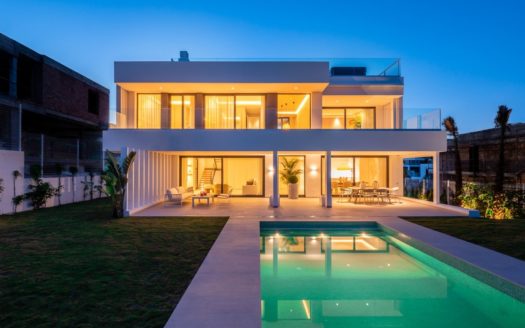 4 bedrooms Villa in Nueva Milla de Oro