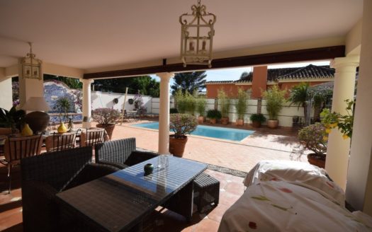 5 bedrooms Villa in Valdeolletas