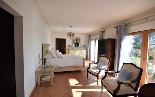 5 bedrooms Villa in Valdeolletas