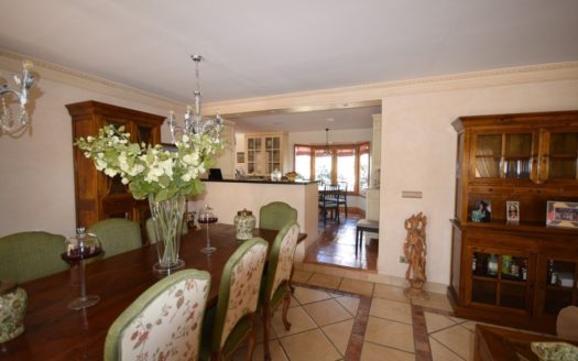 5 bedrooms Villa in Valdeolletas